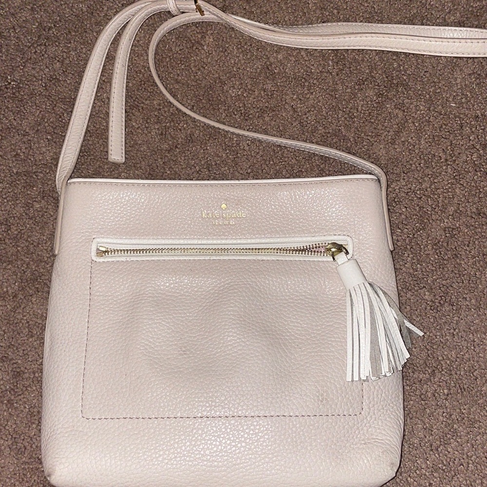 Mint condition Kate spade purse